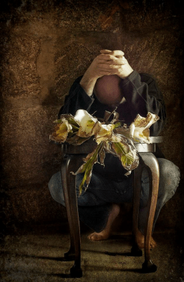 “Hoxe non é bo  día para  mandarche flores”